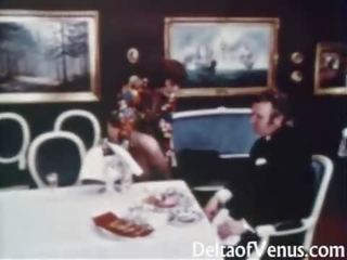 Vintažas xxx filmas 1960s - plaukuotas grown brunetė - lentelė už trys