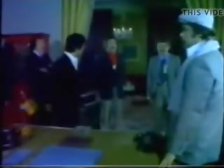 Askin kanunu 1979: volný snuggles špinavý video vid 6d