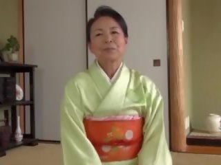 Japán bevállalós anyuka: japán cső xxx trágár film mov 7f